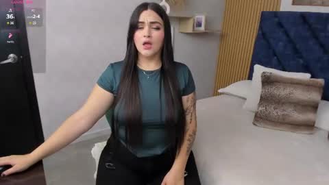 Charlotte Mayers online show from July 24, 11:51 am