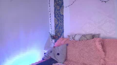 charlotte_princess_1 online show from June 15, 2:58 am