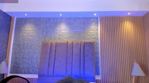 Charlotte  Everyday From 0700 to 1300 Col Time online show from November 19, 11:20 am