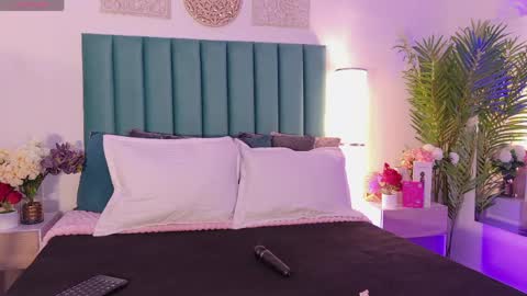 Charlotte Brandt online show from May 1, 7:41 pm