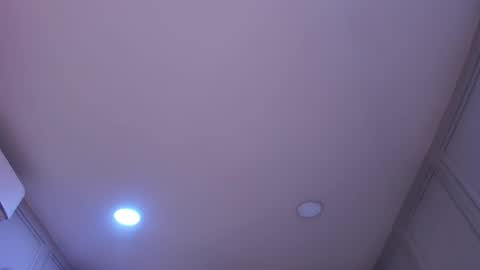 charlottebrownn_ online show from December 21, 6:20 am