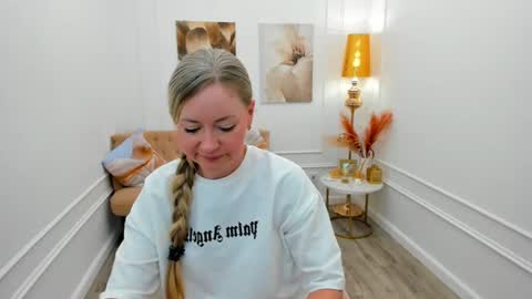 Charlotte online show from June 19, 12:33 pm