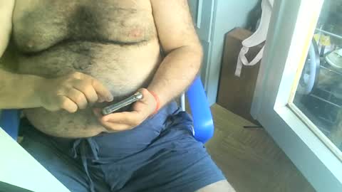 charly online show from June 24, 11:39 am