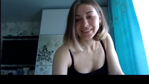 charming__chick online show from June 7, 10:31 am