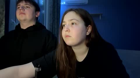 charmingggirl online show from April 20, 8:45 pm