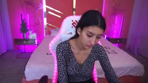 SweetMoco online show from January 23, 7:00 am