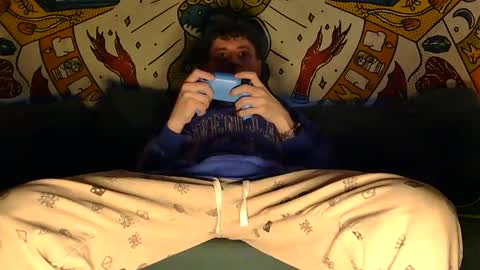 Chase Matthews online show from December 15, 11:01 pm