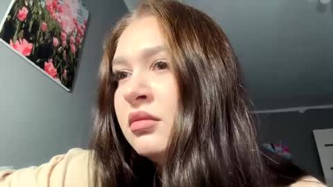 Emma online show from June 2, 12:29 pm