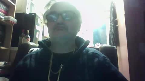 lee online show from March 1, 5:50 pm