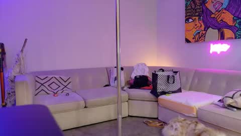 Rockhard Cockstar N Roxynyes online show from November 4, 11:11 am