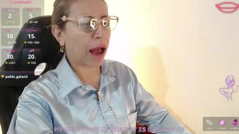 CHAYLA VICTORIA RUIZ  online show from July 11, 10:18 am