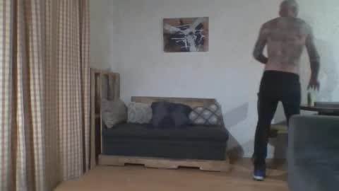 chefconfu online show from September 15, 1:18 am