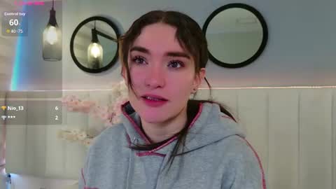 chelsea_bolton_ online show from July 14, 12:43 pm