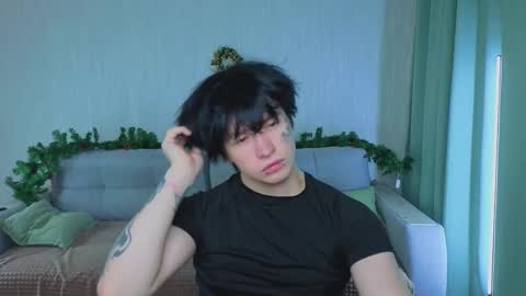 LUCASRYANPVT IS OPEN online show from December 16, 4:46 pm