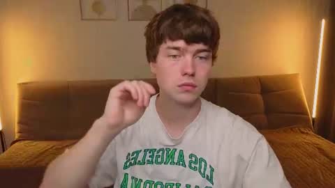 LUCASRYANPVT IS OPEN online show from July 17, 3:52 am