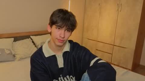 Snapshot of chem1ko chatting on October 20, 3:06 pm LUCASRYANPVT IS OPEN online show from October 20, 3:06 pm