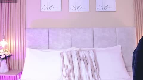 cherlyn_1 online show from May 11, 1:18 pm
