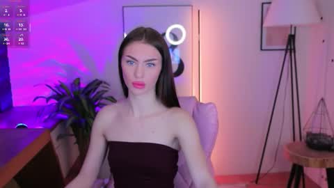 Cherry  Kiss online show from November 9, 1:25 pm