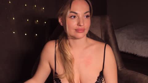 CherryBomb online show from December 7, 2:52 pm