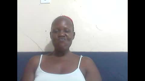 Snapshot of cherry_cherry2 chatting on September 23, 7:24 am cherry_cherry2 online show from September 23, 7:24 am