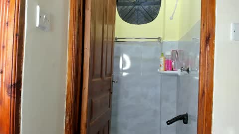 cherry_falls online show from April 27, 2:42 am