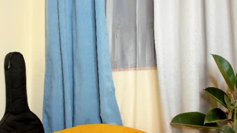cherry_falls online show from July 5, 12:03 am
