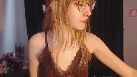 Cheryl online show from January 12, 9:27 am