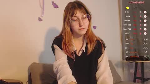 Cheryl online show from November 6, 3:26 pm