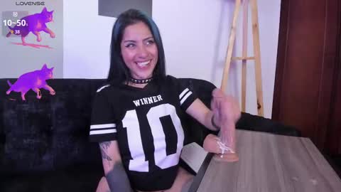 Snapshot of cherry_jenklins8 chatting on September 25, 3:52 pm cherry_jenklins8 online show from September 25, 3:52 pm
