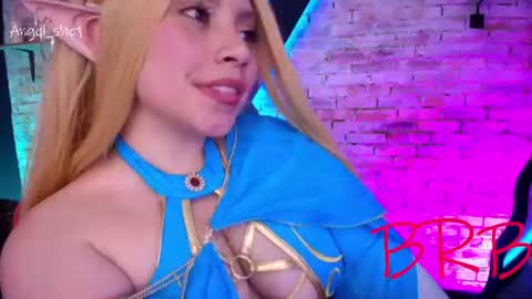     online show from June 12, 12:04 pm