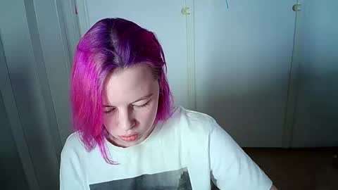 cherrybaby_0 online show from February 24, 7:22 am