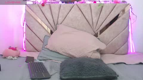 cherryblossom78 online show from January 12, 3:25 pm