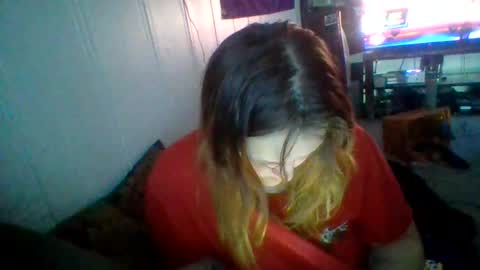 Snapshot of cherrybomb454 chatting on October 19, 10:58 pm cherrybomb454 online show from October 19, 10:58 pm