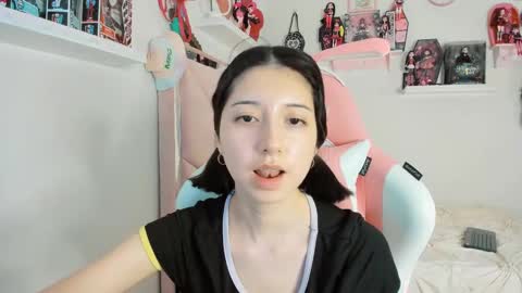 cherrycute666 online show from February 13, 2:12 am