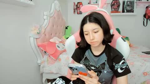 cherrycute666 online show from October 10, 10:58 pm