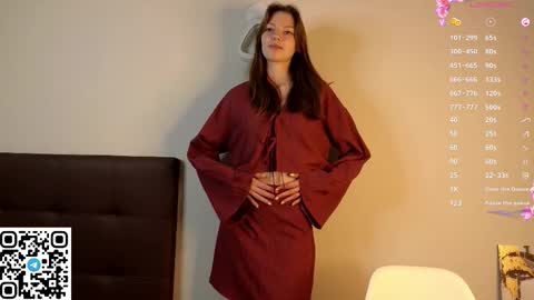 Loise online show from December 5, 5:22 pm