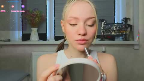 Lysia online show from April 28, 4:50 am