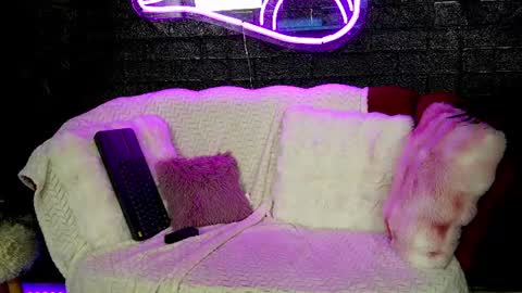 cherrysinn online show from July 10, 7:18 pm