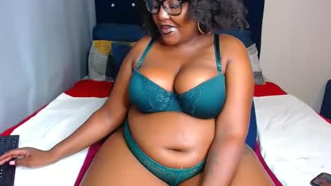 cherryyummy69 online show from January 22, 8:29 am