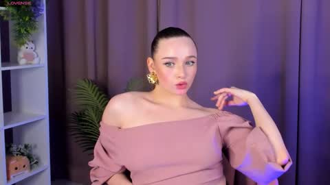 cherylmycelia online show from March 14, 1:48 pm