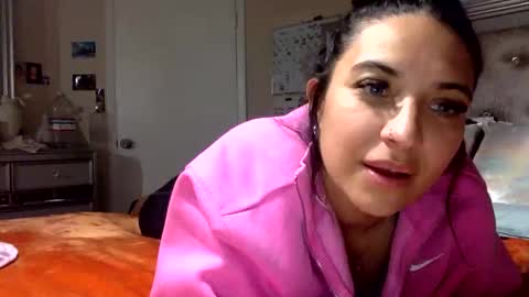 chicagobabe312 online show from March 18, 7:14 am