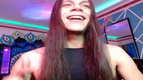 chico_explosivo online show from June 18, 3:12 am