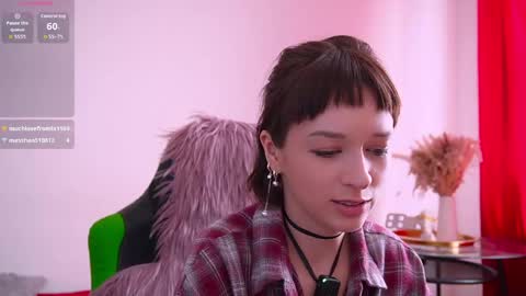 Vivian online show from March 17, 2:22 pm