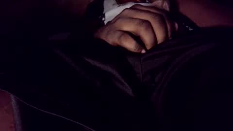 Snapshot of chilling124 chatting on October 13, 4:47 am Chilling online show from October 13, 4:47 am