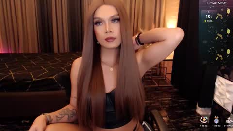 Franching Lee online show from October 17, 8:24 pm