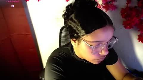 chleo_rosse online show from July 28, 7:39 pm
