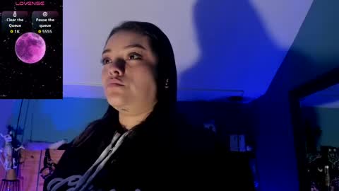 Chloeallennn  online show from June 9, 9:42 am