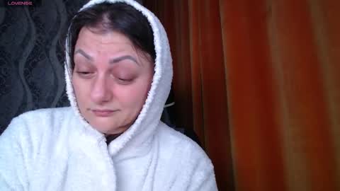 Mira online show from December 23, 1:45 am