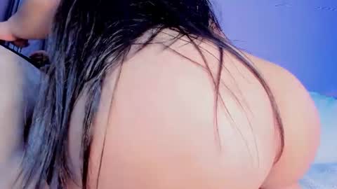chloe_blowjob online show from July 30, 12:11 am
