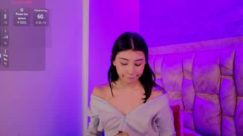 chloe_bluee_ online show from July 26, 1:20 pm